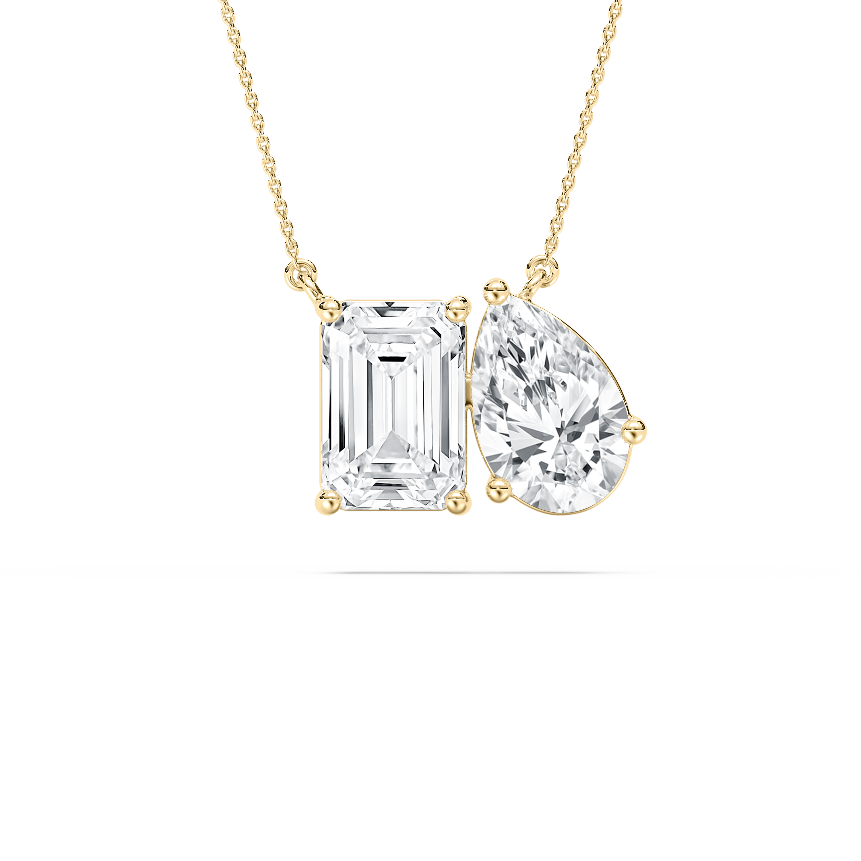 2.50 Carat Emerald And Pear Diamond Delicate Dynamic Fashion Pendant 